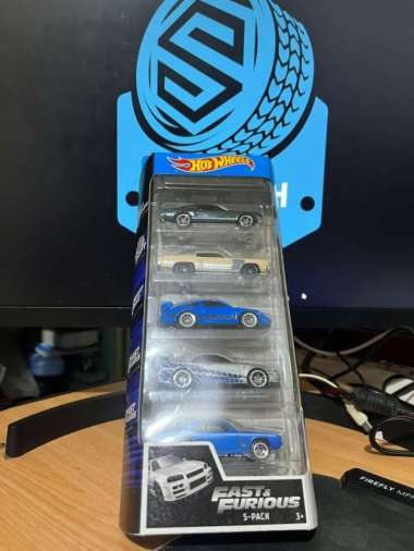 Hot Wheels Giftpack Fast & Furious R34 Hotwheels