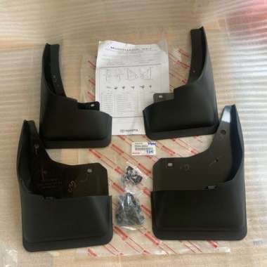 Mudguard karpet lumpur innova lama original