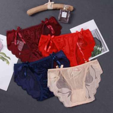 Celana Dalam Erotis Es Sutera Merah