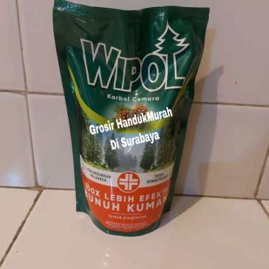 Wipol Karbol Wangi Cemara 750ml