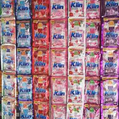 1 Renceng Soklin Liquid Jumbo ( 14 sachet) 43 ml