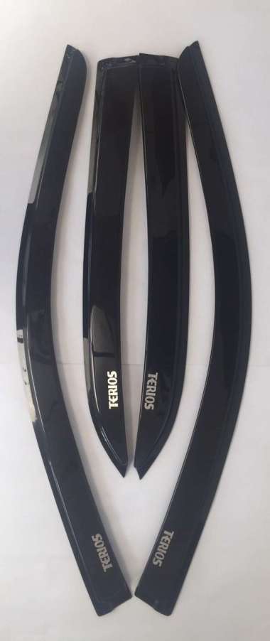 Talang air mobil Daihatsu Terios