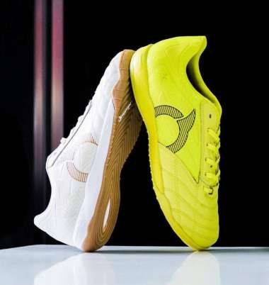 ortuseight forte savage white/citrea in sepatu futsal original ortuseight 43