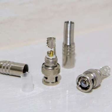 Jack BNC Baut untuk Konektor CCTV Connector Hitam