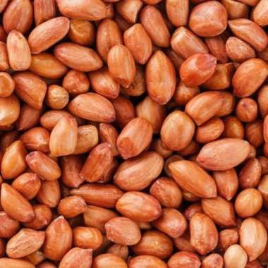 kacang tanah kupas 1/2 kg