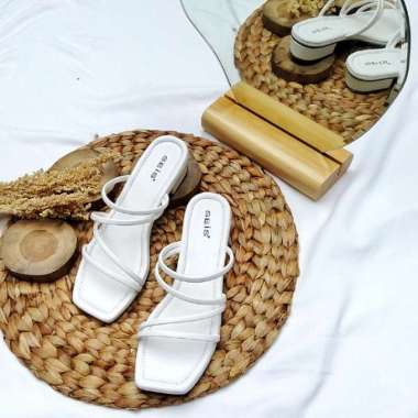 Ayomi Sandal Heels Wanita Hak 3 cm WHITE 39