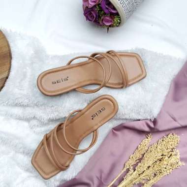 Ayomi Sandal Heels Wanita Hak 3 cm MOCCA 39