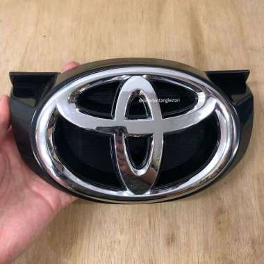 Emblem Logo Toyota Innova (2008 - 2011) Glossy