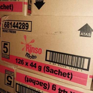 Rinso Bubuk Renceng Molto Dus / Karton