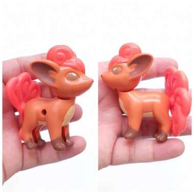 Mainan / Pajangan Patung Action Figure Pokemon Vulpix Toys Bekas