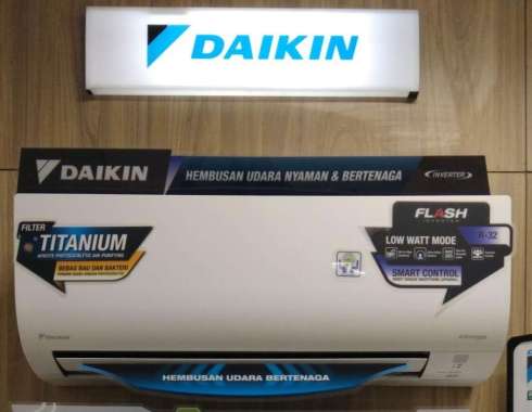 AC Daikin Flash Inverter 1.5 PK (FTKQ35)