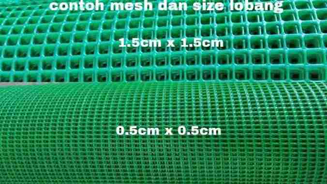 Kawat Mesh grill full plastik warna hijau 1roll