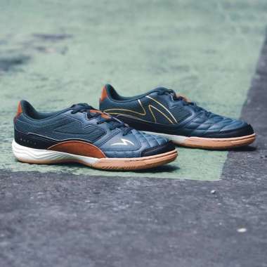 specs metasala nativ 4 scarab black in sepatu futsal specs original 41
