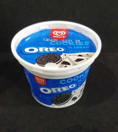 Walls Ice Cookies N Cream Oreo Vanila