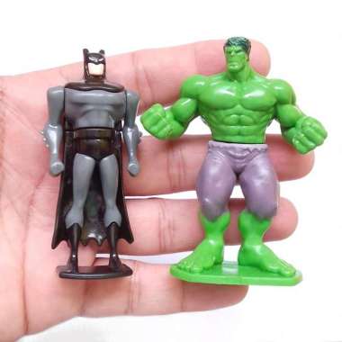 Paket Mainan / Pajangan Patung Action Figure Batman & Hulk Toys Bekas