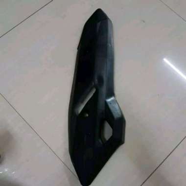 cover / tameng / tutup knalpot vario 125 / vario 150 FI 2017