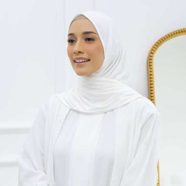 Lozy Hijab - Tana Oval Shawl (Pashmina Oval Rayon) Broken White