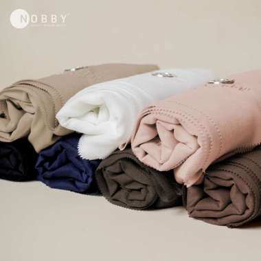 Nobby Umaiza Scarf 1 | Hijab Segi Empat Polos Bahan Paris Voal Black