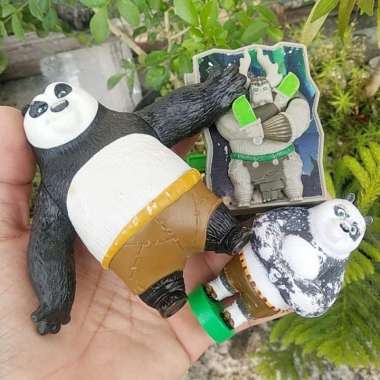 Paket 3 Mainan / Pajangan Figure Kungfu Panda Po & Kai Toys Bekas