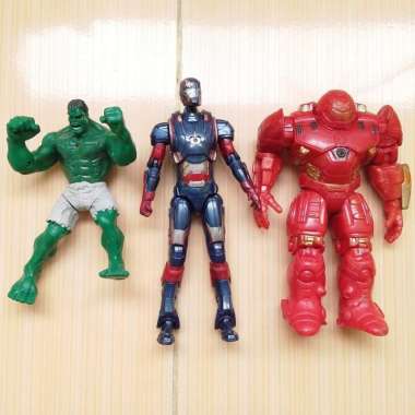 Paket 3 Mainan / Pajangan Action Figure Hero Avengers Toys Bekas