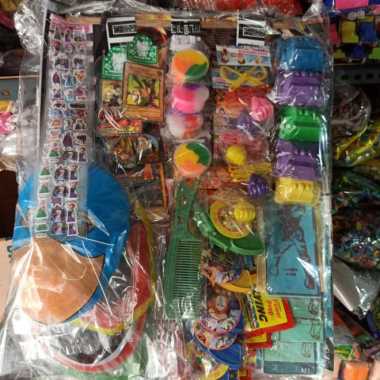 mainan siap jual eceran 2000 isi 50 grosir mainan lembaran grosir Multicolor
