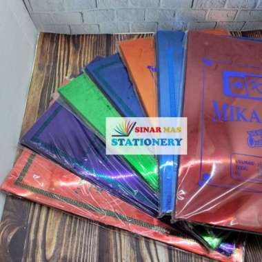 Plastik Jilid Mika Film 0.10 Mm/Mica Warna Folio/F4 King Aks Aquarius Multicolor