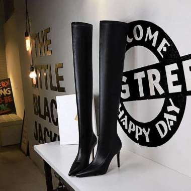 Sepatu Boots Wanita Heels Korea Import Premium Quality 38 BLACK