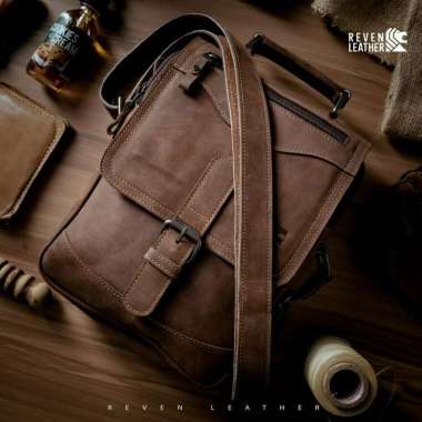 Tas Selempang Pria Kulit Sapi Premium Steiner Slingbag Tas Lokal Branded Tas Pria Terbaru Cokelat