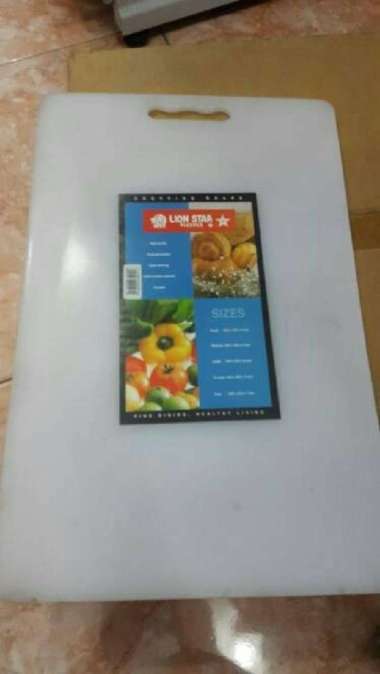 Talenan Plastik Large Lion Star