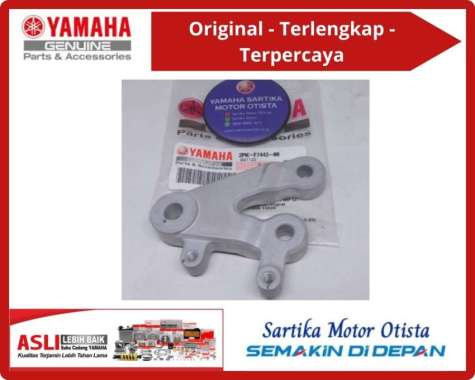 Original Bracket 2 ( Dudukan Step Kiri ) Yamaha R15 V2