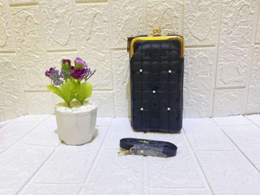 DOMPET HP WANITA SELEMPANG / TAS HP SELEMPANG WANITA DS0008 Hitam