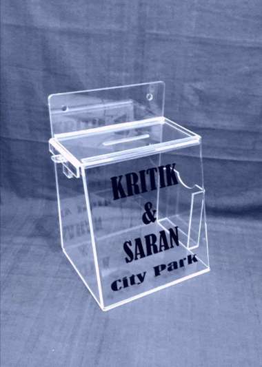 acrylic kotak (kritik & saran/kotak saran) Multicolor