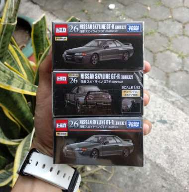 Tomica Premium 26 Nissan Skyline Gt-R (Bnr32) - Tomica Limited Multicolor