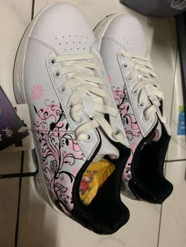 sepatu roda 4 roda roller shoes roller skates sepatu roda orang dewasa Hitam 42