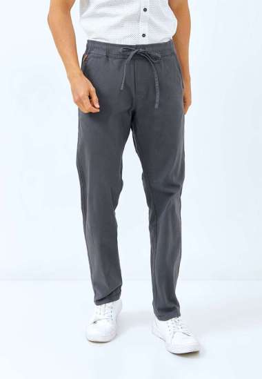 Lois Jeans Celana Panjang Comfort Fit CFC072CH L