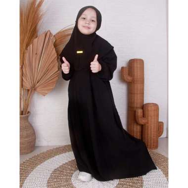 Gamis Anak Perempuan Syari Crincle Airflow Adiva Free Khimar 5 - 13 Tahun S Hitam