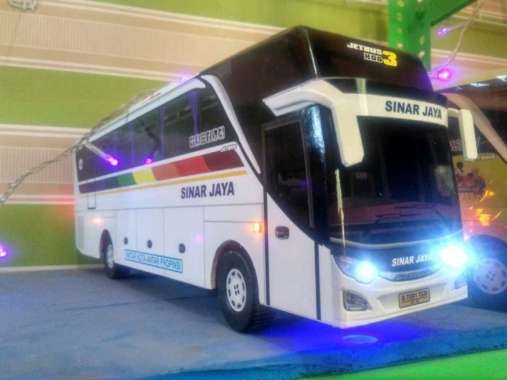 Miniatur Bus Bis Sinar Jaya Jb3 Lampu Multicolor