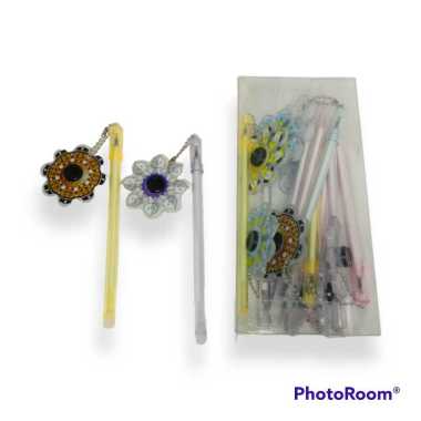 PULPEN GEL / GEL PEN GANTUNGAN SKATEBOARD / FIDGET SPINNER / JAM PASIR MOTIF BT21 ISI 12 PCS. UNIK D