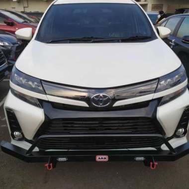 TOWING BAR ARB PENGAMAN BESI BEMPER BELAKANG TOWING BAR INNOVA REBORN - SEAESAW Depan ARB
