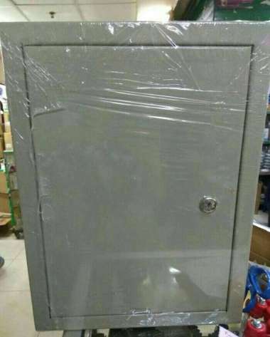 BOX PANEL INDOOR 20X30 / BOX PANEL 20 X 30