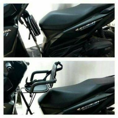 Kursi Bonceng Boncengan Anak Motor Vario 150 - Merah 100 % ORIGINAL Multicolor