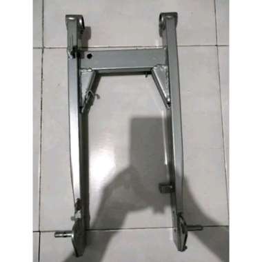 swing arm supra x 125 FI tromol thn 2014-2019