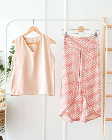 ONE SET BATIK MODERN SATIN TOP KULOT BATIK 7/8 PREMIUM WANITA SLEEVELESS TOP CULLOTE BATIK SERAGAM K