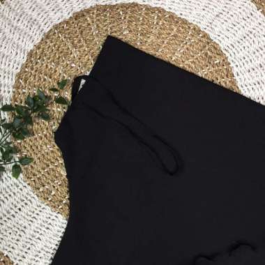 Milyarda hijab Alica kerudung tali belakang jilbab instan hitam