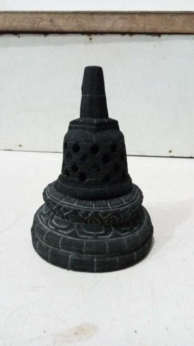 MINIATUR STUPA CANDI BOROBUDUR