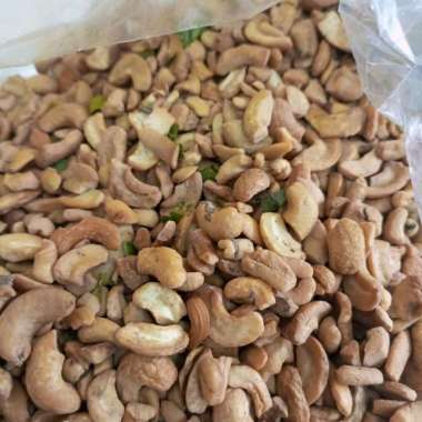 Kacang Mede Patahan 1kg Madu