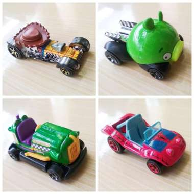 Paket 4 Mainan Diecast / Mobil Hotwheels & Mattel Rovio Bekas
