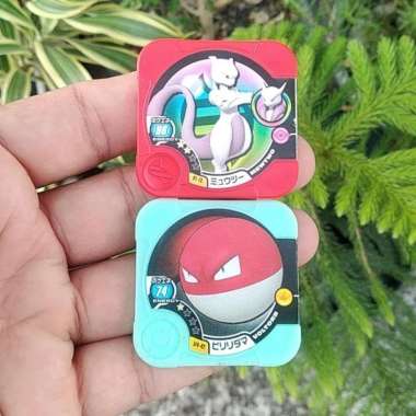 Paket Mainan Game 2 Pokemon Chip Tretta Mewtwo & Voltorb Toys Bekas