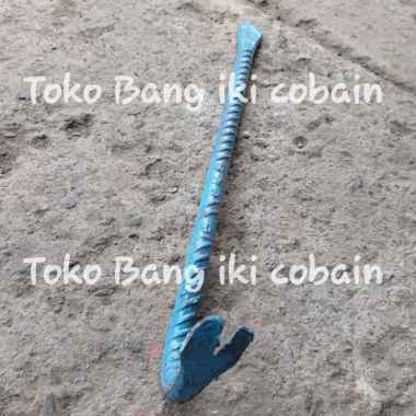 Linggis Besi 16mm Cabut Paku Linggis Besi Ulir 16