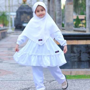Setelan Putih Najwa Tunik Celana Polos Set Hijab Manasik Anak Remaja Multicolor